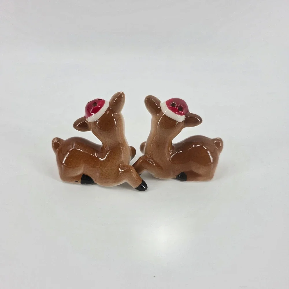 Cracker Barrel Ceramic Reindeer Salt Pepper Shakers Christmas Holiday 2.5'' tall